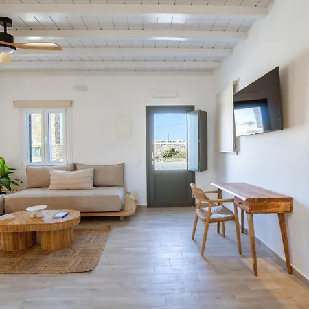 Silvair Iii By Silvernoses, Mykonos Holiday home