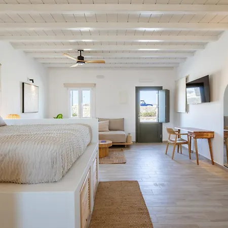 Silvair Iii By Silvernoses, Mykonos *